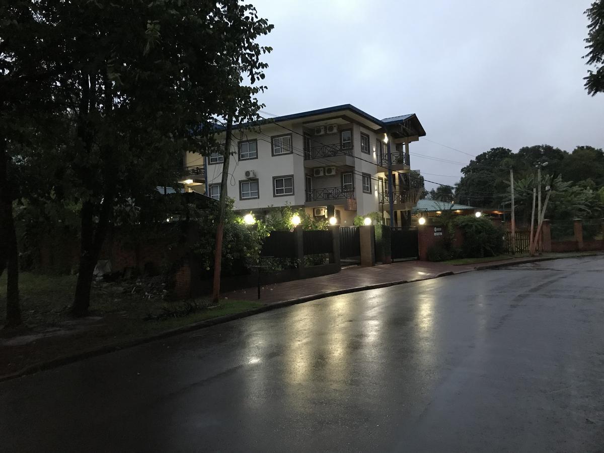 Ocio Apart Puerto Iguazu Bagian luar foto